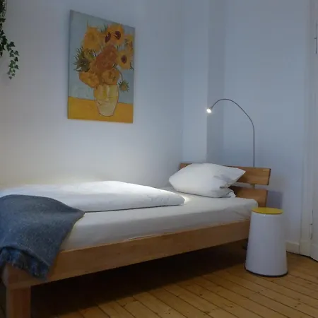Siggi Wunderschoene Altbauwohnung In Toller Lage Διαμέρισμα